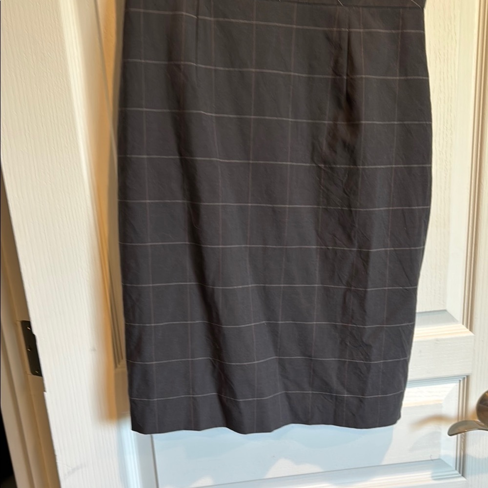 Banana Republic Dark Gray Midi Dress - Picture 5 of 8